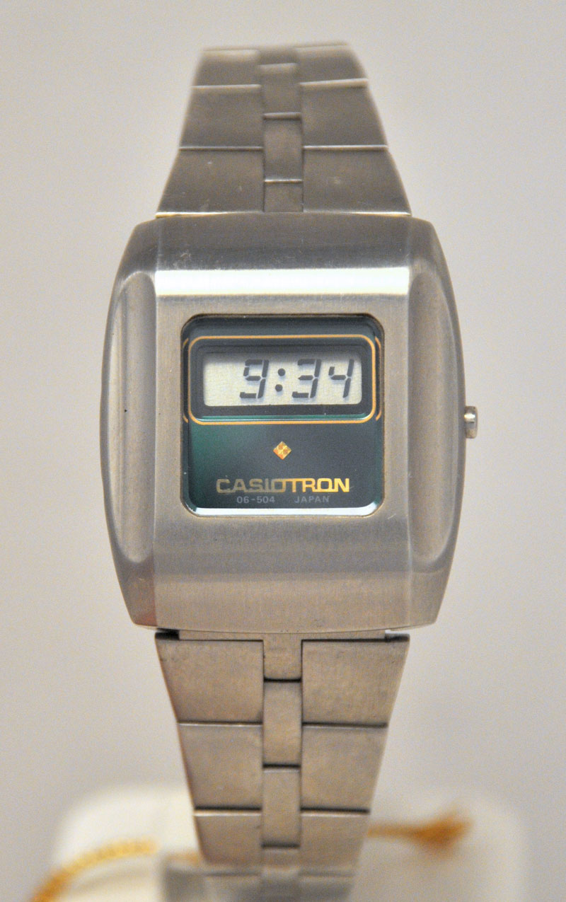 カシオCASIOTRON 02-503 オリジナル06-501 まとめ売り2個 CASIO - 06-501 QW06-12S L11B - Casiotron - Vintage Digital Watch
