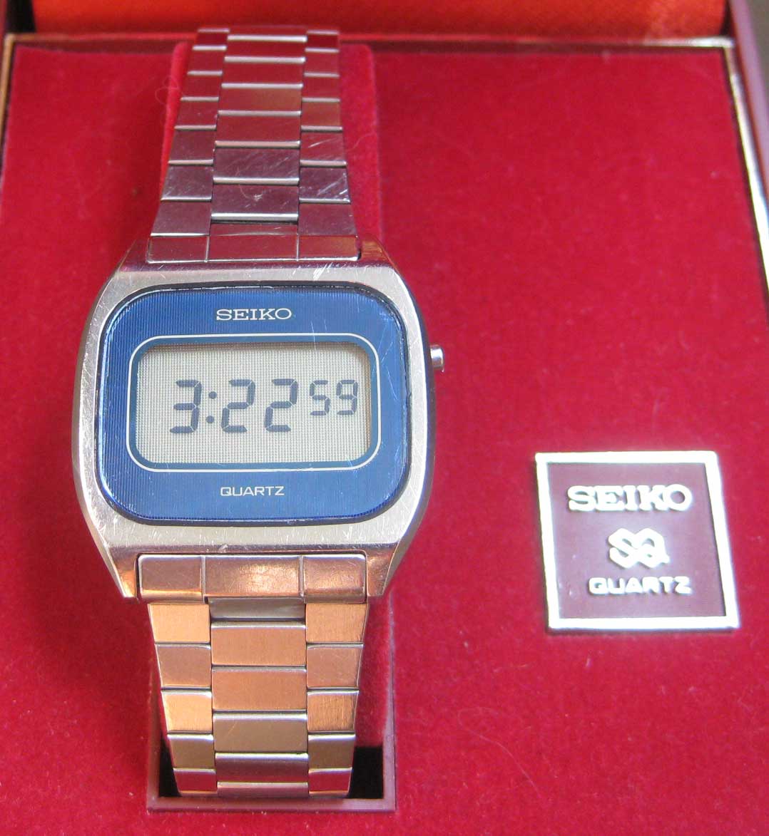 SEIKO - F033-4000 - Digital - Vintage Digital Watch - Digital