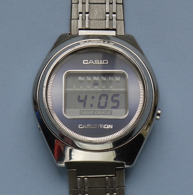 Casiotron 01-502✨稼働中・電池式 CASIO - 01-502 - Casiotron - Vintage Digital Watch - Digital