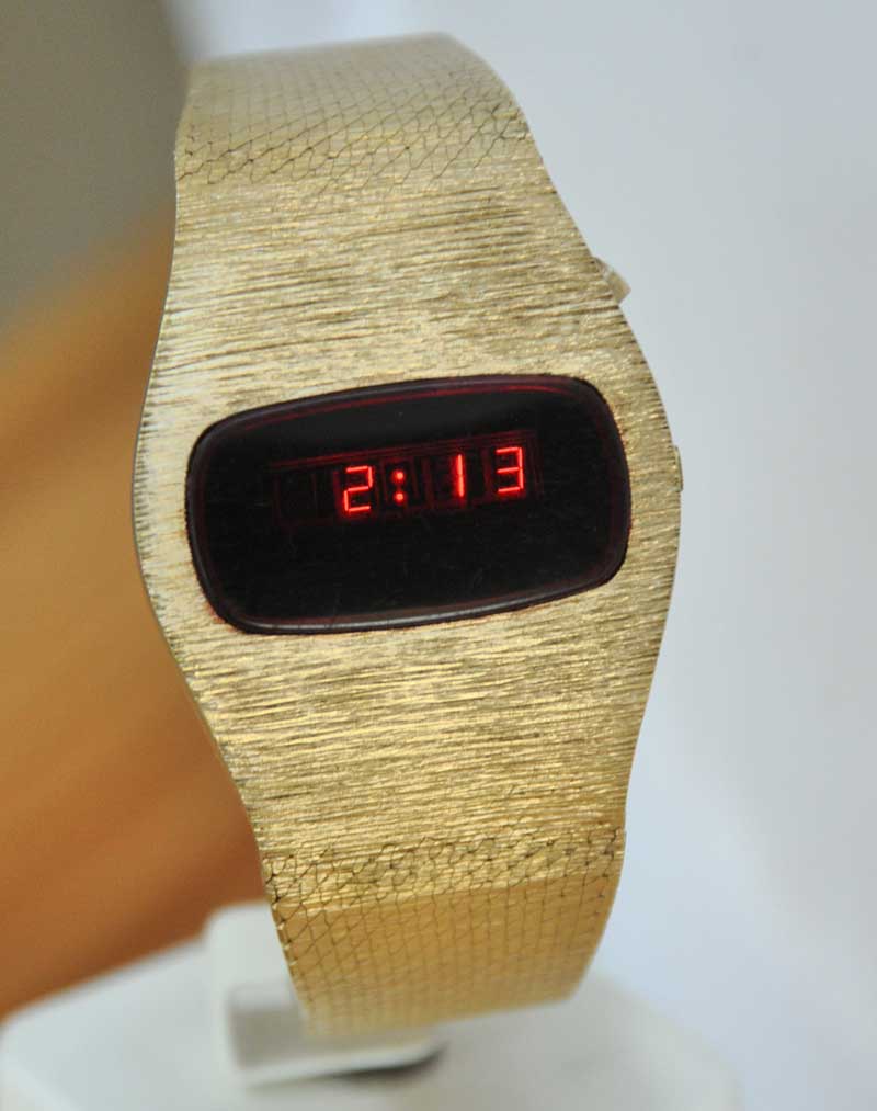 MERCURY_TIME - LED - LED - Vintage Digital Watch - Digital-Watch.com